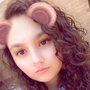 Meet your Posher, Raichel